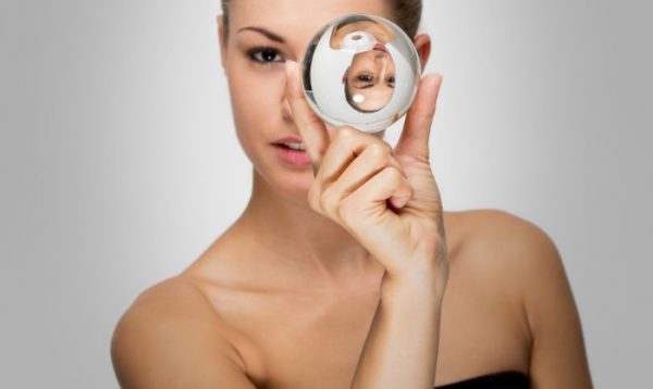 『電話占いオラクルの馬車』の在籍占い師さんの基本情報の一覧【6名】※2020年10月初旬